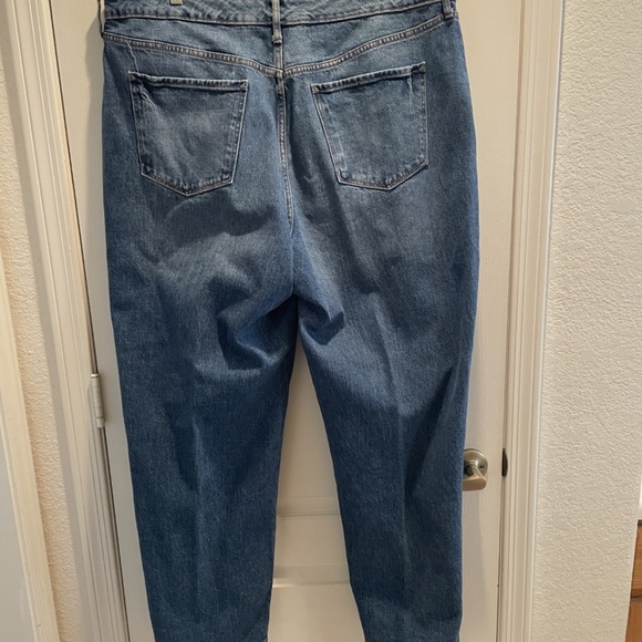 Jeans - Picture 3 of 4